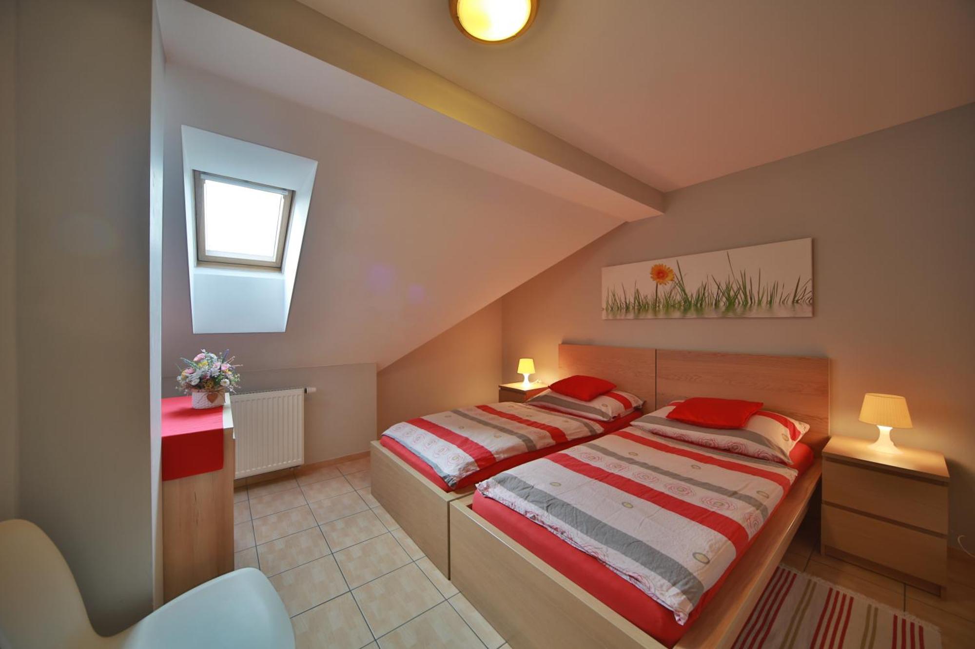 Apartmany U Sneka Железна Руда Екстер'єр фото