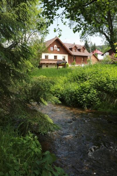 Apartmany U Sneka Железна Руда Екстер'єр фото